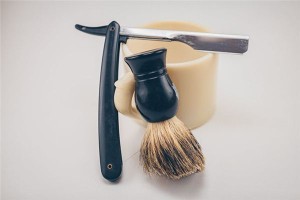 梦见刮胡子是什么意思？