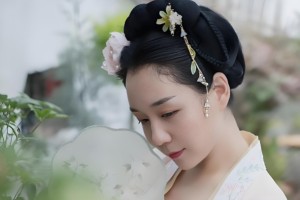 什么样面相是寡妇相