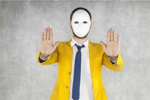 梦见陌生人进了自己家里被我赶出去了啥意思啊