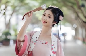 什么面相的女人容易出轨?