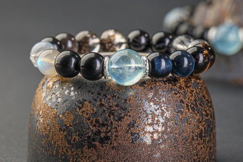 缺水的人佩戴什么饰品最好